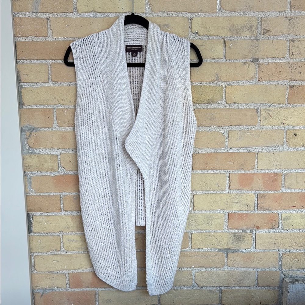 Johnston & Murphy Women's Cream Sweater Vest